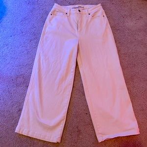 Wide leg very comfortable pants